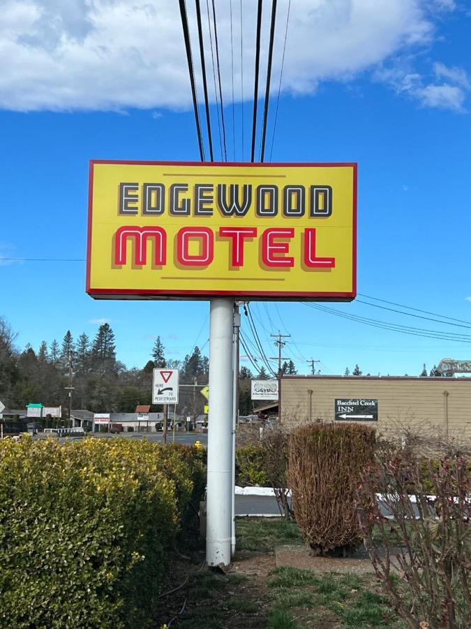 Edgewood Motel วิลลิทส์ ภายนอก รูปภาพ